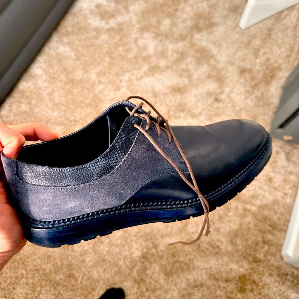 Men’s LV blue